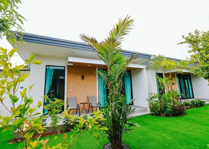 Cheeva Pool Villa Khao Lak