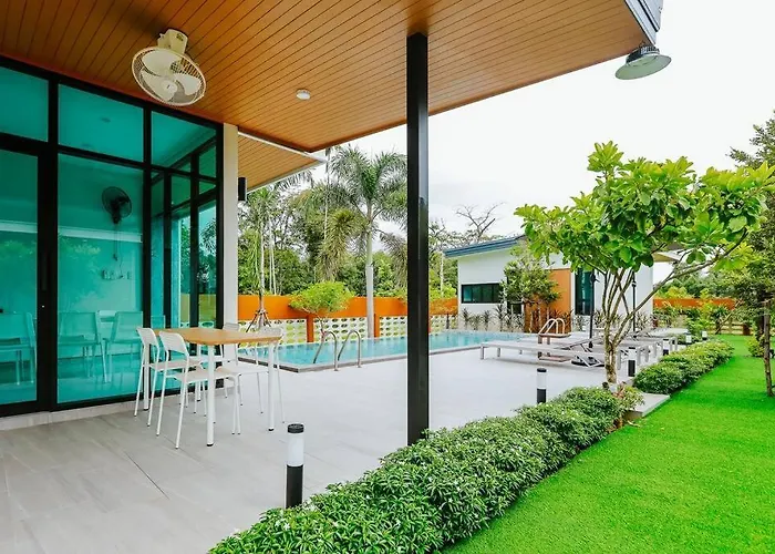 Cheeva Pool Villa Khao Lak