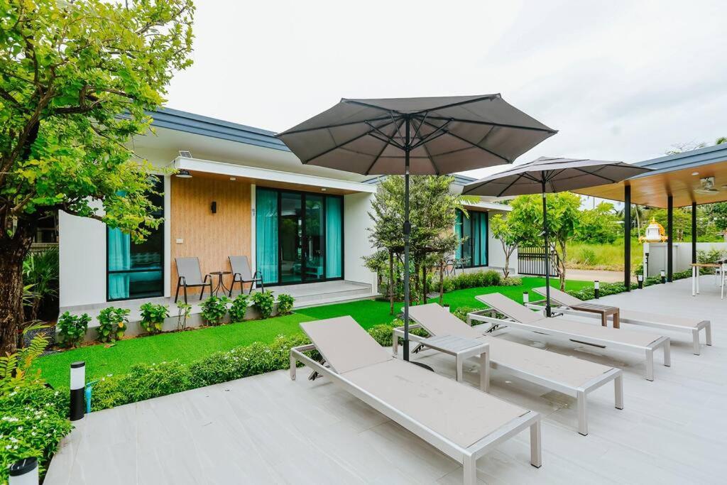Cheeva Pool Villa